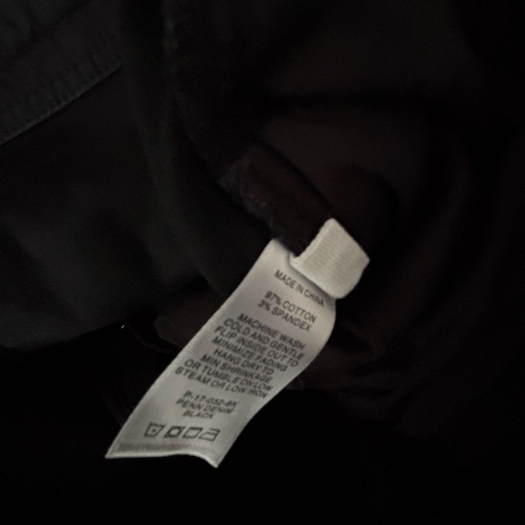 Roucha Penn Black Horseshoe Jeans - Picture 5 of 6